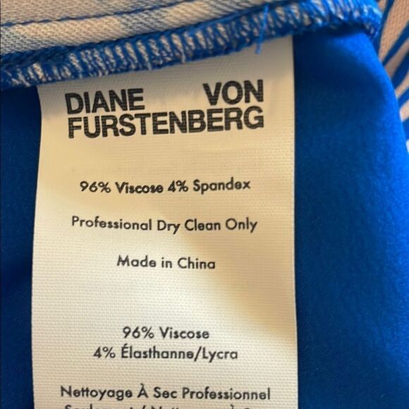 Diane Von Furstenberg Blue and Tan Leaf Print Palazzo Pants - Picture 4 of 4